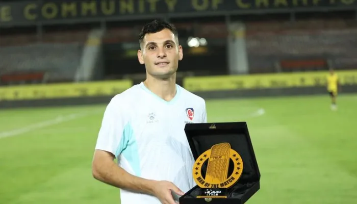 الأهلي يحسم موقفه النهائي من التعاقد مع جناح بتروجيت بدر موسى