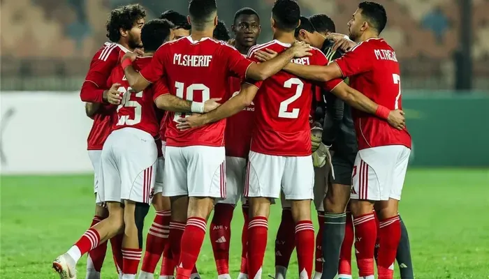 مهاجمان من إفريقيا يدخلات اهتمام الأهلي قبل إغلاق القيد