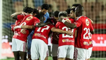عودة لاعب مهم تدعم الأهلي أمام زد في الدوري المصري