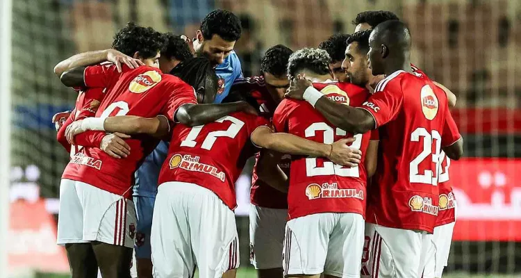 عودة لاعب مهم تدعم الأهلي أمام زد في الدوري المصري