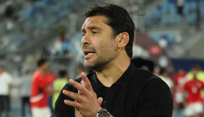 "مستحيل أزعل من الأهلي".. أحمد حسن يتحدث عن أزمة جوزيه ورحيله