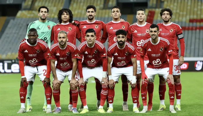 صورة | بحضور أحد الراحلين.. إفطار جماعي لنجوم الأهلي بعد الفوز على سموحة