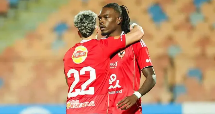 كواليس مثيرة حول مستقبل كامويش في الأهلي