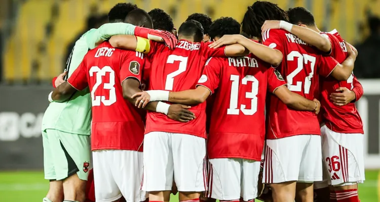 طلب تدخل الخطيب.. تصرف مفاجئ من مهاجم الأهلي تجاه توروب