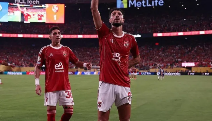 وسام أبو علي يبلغ الأهلي بقراره النهائي بشأن عودته من جديد