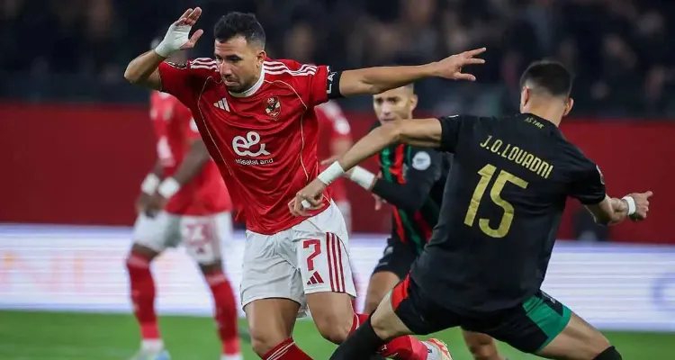 اتجاه داخل الكاف لتحقيق “توازن” على حساب الأهلي بسبب الجيش الملكي