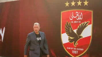 "تمصير الأجانب".. خطة الأهلي للقضاء على أزمة السيولة الدولارية