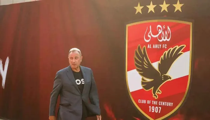 "تمصير الأجانب".. خطة الأهلي للقضاء على أزمة السيولة الدولارية