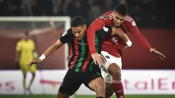 "كاف" يكشف حقيقة توقيع عقوبة كبيرة على الأهلي بسبب مباراة الجيش الملكي