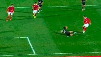 أسامة حسني: حكم الفار رفض احتساب ضربة جزاء لـ الأهلي.. والدليل عند الزمالك