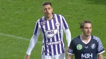 جراديشار يشارك في خسارة أويبشت بالدوري المجري