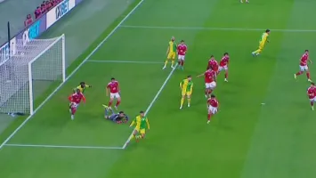 ليست الجزائرية الأولى.. قناة بديلة مجانية تبث مباراة الأهلي وشبيبة القبائل الآن