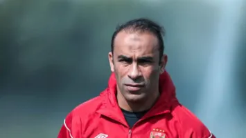 الأهلي يتحرك لضم لاعب محلي.. وناديه يوافق