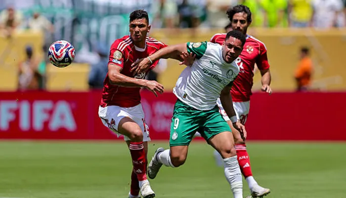 قرار مفاجئ من أشرف داري بشأن أزمته مع الأهلي