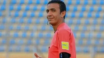 مفاجأة مدوية | طارق مجدي لم يكن حكم الأهلي وزد.. من غير القرار؟