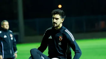 تحركات خاصة داخل بعثة الأهلي لحماية محمد علي  بن رمضان قبل مواجهة الترجي