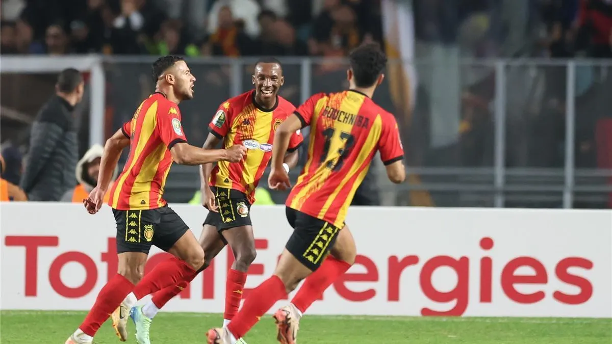 وليـد الهيشري: رحيل لاعب الأهلي أثر على الفريق.. وأخشى من هذا الرباعي أمام الترجي