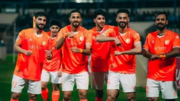 مفاجأة في عقد أحمد عبد القادر.. بند يمنح الأهلي فرصة إفساد صفقة الزمالك