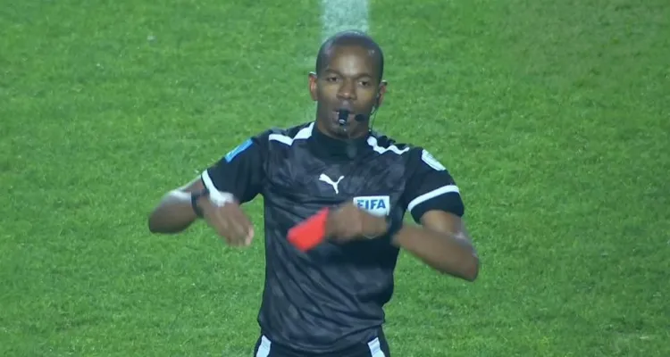 أول تحرك من الأهلي ضد حكم مباراة الترجي عيسى سي