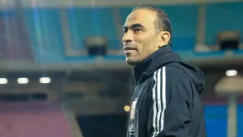 سيد عبد الحفيظ يفتح النار على لاعب الأهلي بعد الخسارة أمام الترجي