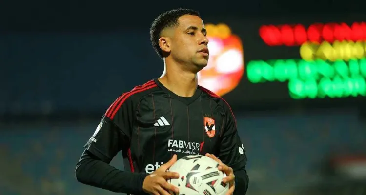 ملف الأجانب يشتعل داخل الأهلي.. قرار يقترب من رضا سليم