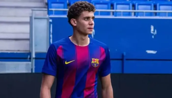 برشلونة يتخذ قرارًا بشأن حمزة عبد الكريم بعد ظهوره مع الشباب