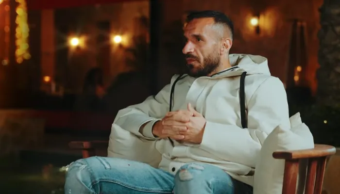 علي معلول يتغنى بجمهور الأهلي ويكشف ذكريات خاصة مع الفريق