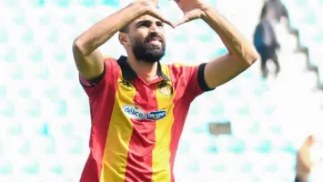 الجلاصي يسجل هدف الترجي الثالث أمام الأهلي