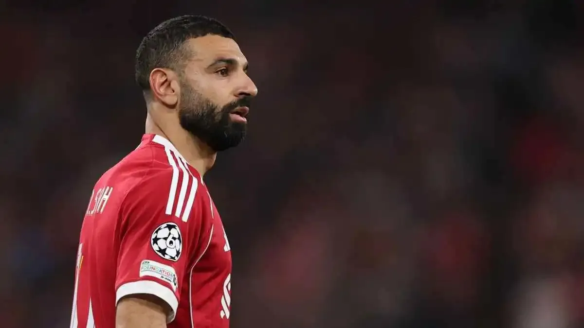 مفاجأة في منتخب مصر.. لاعب الأهلي يقترب من تعويض محمد صلاح