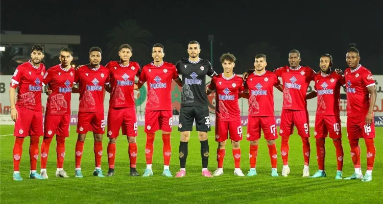 مدرب الأهلي السابق يقود الوداد المغربي رسميًا