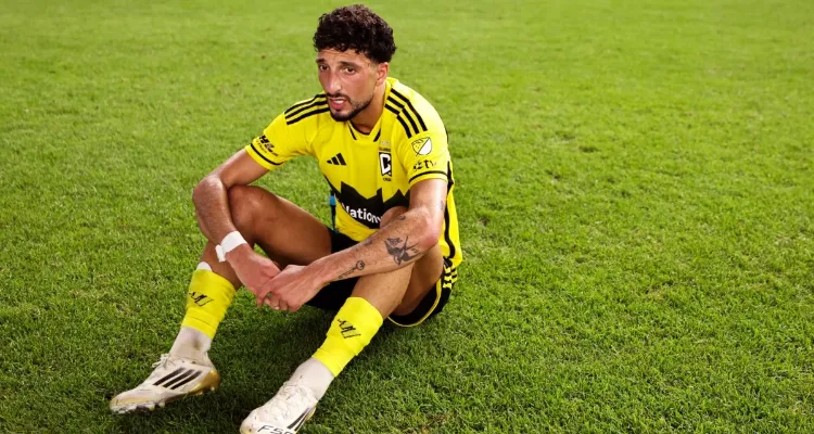 ياسين منصور يقرب عودة وسام أبو علي من الأهلي.. التفاصيل كاملة