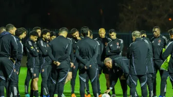 "استمتعتم بالإجازة؟".. رسالة مفاجئة من توروب للاعبي الأهلي بعد صدمة الترجي