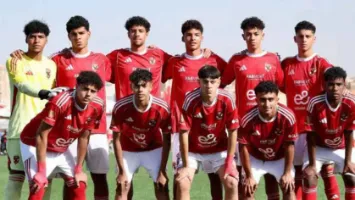 على خطى حمزة عبد الكريم.. موهبة الأهلي تقترب من الاحتراف في الدوري الإسباني