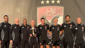 أول تعليق من الأهلي بعد شكوى مساعدي كولر في فيفا