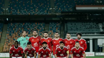 طلب جديد من لاعبي الأهلي بشأن مباراة سيراميكا كليوباترا في الدوري المصري