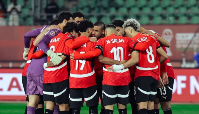 صحيفة ماركا الإسبانية تتغنى بلاعب الأهلي قبل مباراة مصر