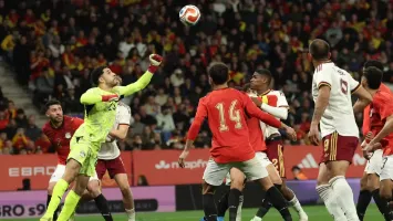 تقييمات لاعبي الأهلي في مباراة مصر وإسبانيا