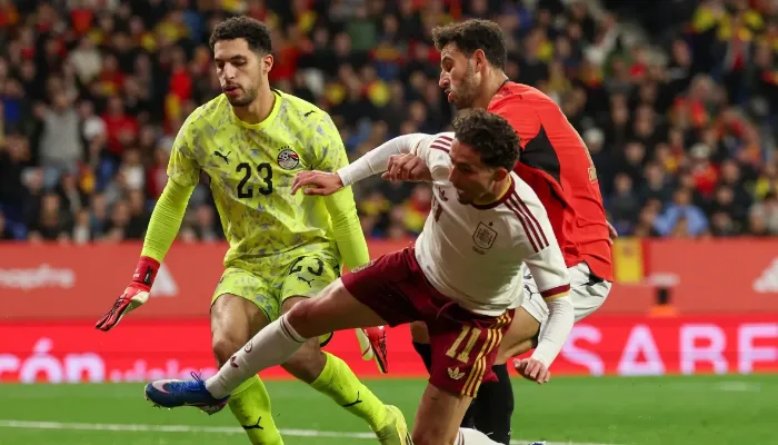 مصطفى شوبير يكشف سر تألقه.. وكواليس حديث حسام حسن للاعبي منتخب مصر قبل مباراة إسبانيا