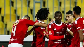 فيديو | حسين الشحات يسجل هدف الأهلي الثالث أمام المقاولون العرب