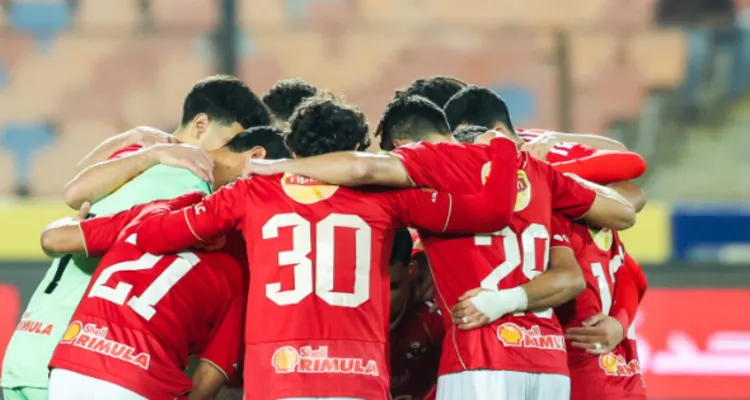 إصابة لاعب الأهلي في مباراة المقاولون العرب بـ الدوري المصري