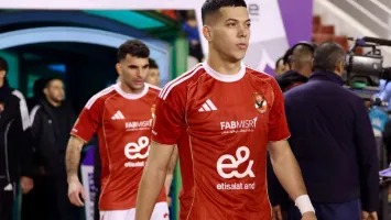 فيديو | بصاروخية .. إمام عاشور يسجل هدف الأهلي الثاني أمام المقاولون