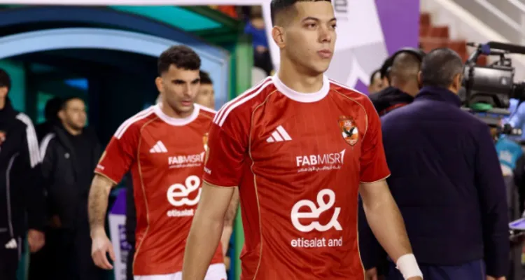 فيديو | بصاروخية .. إمام عاشور يسجل هدف الأهلي الثاني أمام المقاولون