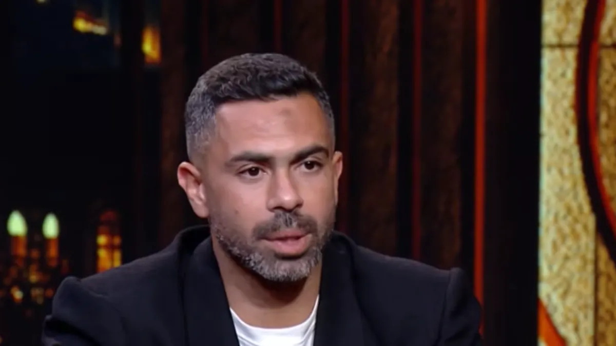 "طلبت شروطًا عادية".. أحمد فتحي يكشف كواليس رحيله من الأهلي إلى بيراميدز