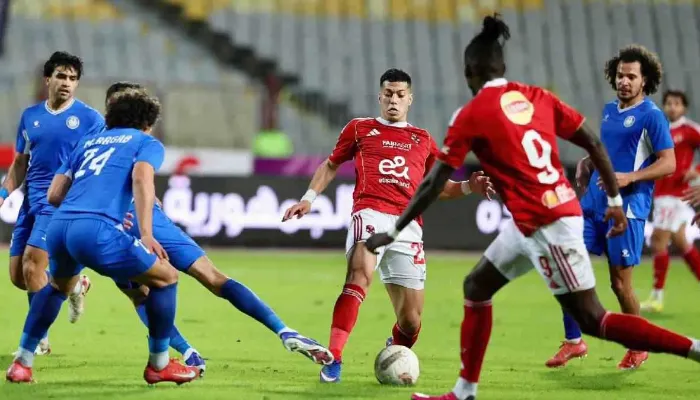 حكم مباراة الأهلي وسموحة في الدوري المصري