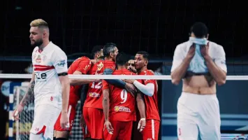 اللقب الرابع هذا الموسم.. الأهلي يتوج بكأس مصر للكرة الطائرة على حساب الزمالك