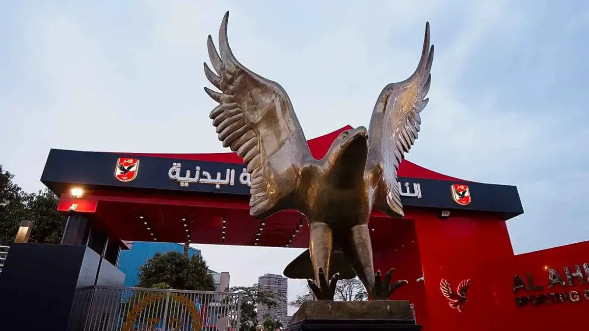 قبل التصعيد الأخير.. 5 أزمات تاريخية رسمت صراع الأهلي واتحاد الكرة