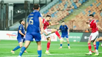 صمت الأهلي يثير الجدل.. هل انتهت قصة عودة لاعبه المعار؟