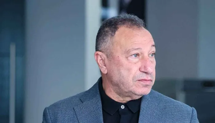 غياب مفاجئ لـ الخطيب عن اجتماع الأهلي الطارئ