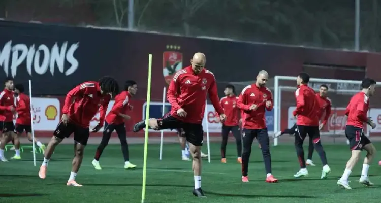 بالأسماء.. 3 لاعبين على رادار الأهلي في انتقالات الصيف