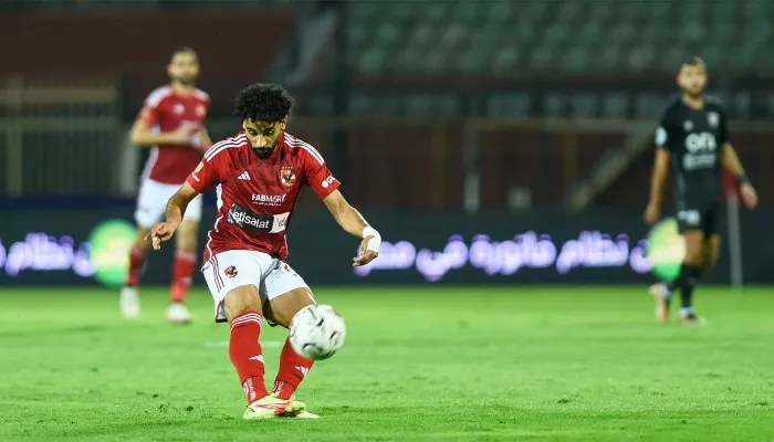 قرار مؤجل داخل الأهلي.. سر انتظار حسم ملف مروان عطية